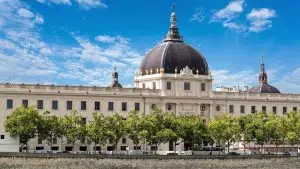 Visites guidées du grand Hôtel dieu et ces alentours avec Jeu Visite