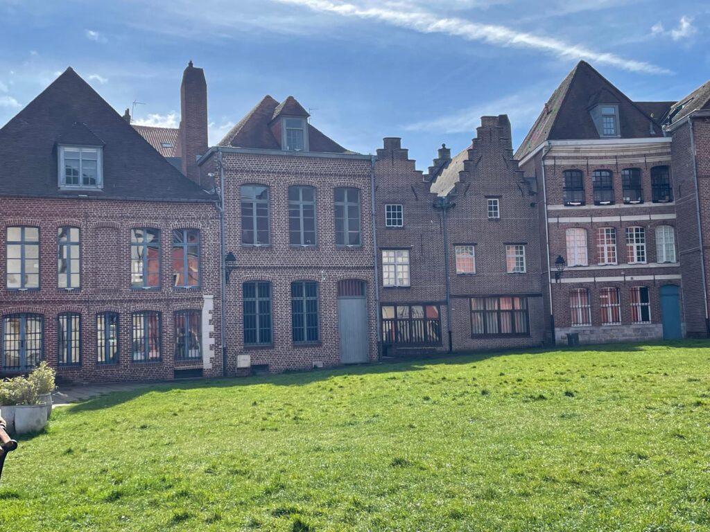Photo of houses to admire during our escape game in Lille